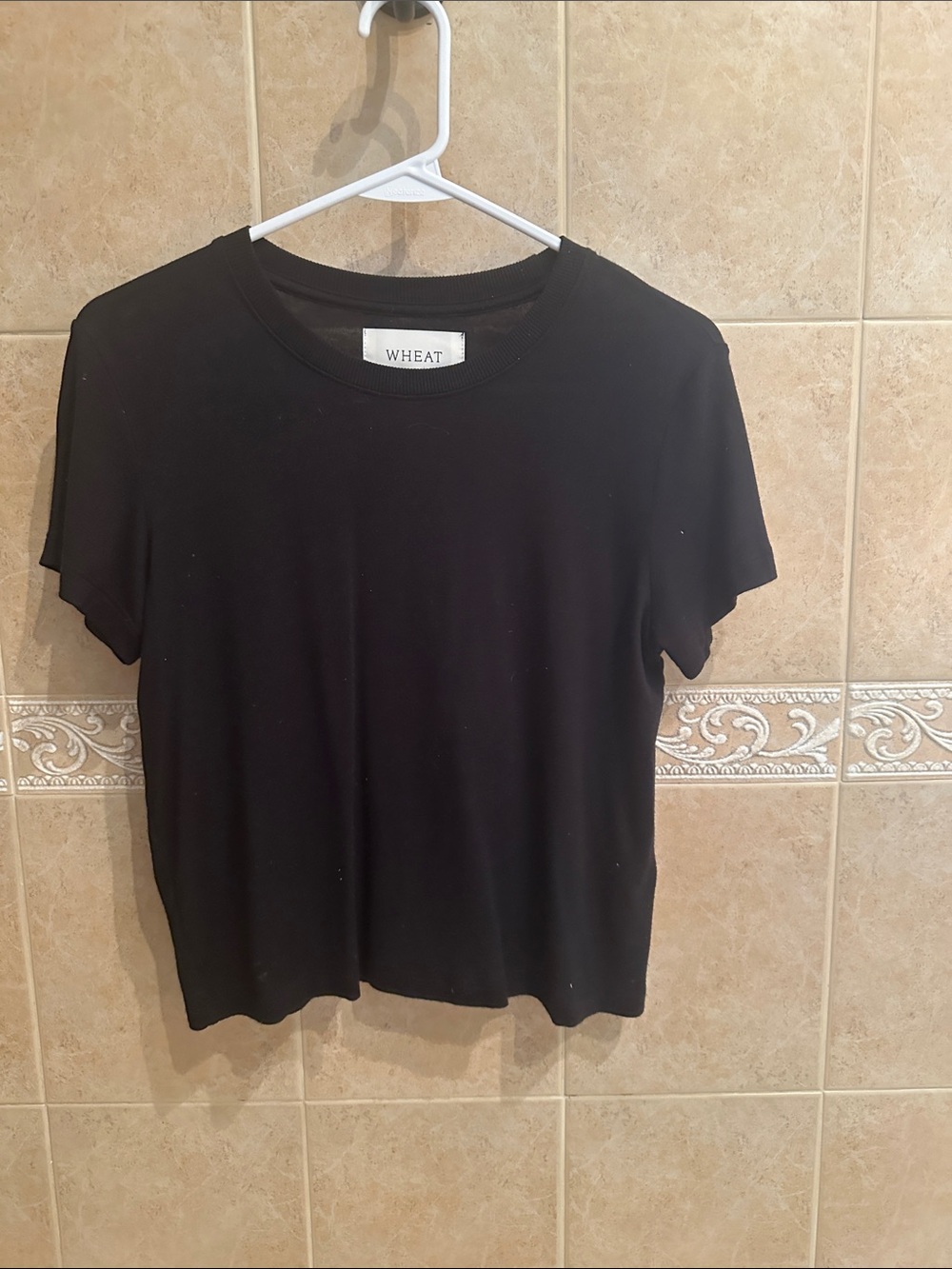 WHEAT Black short sleeve tee, super soft